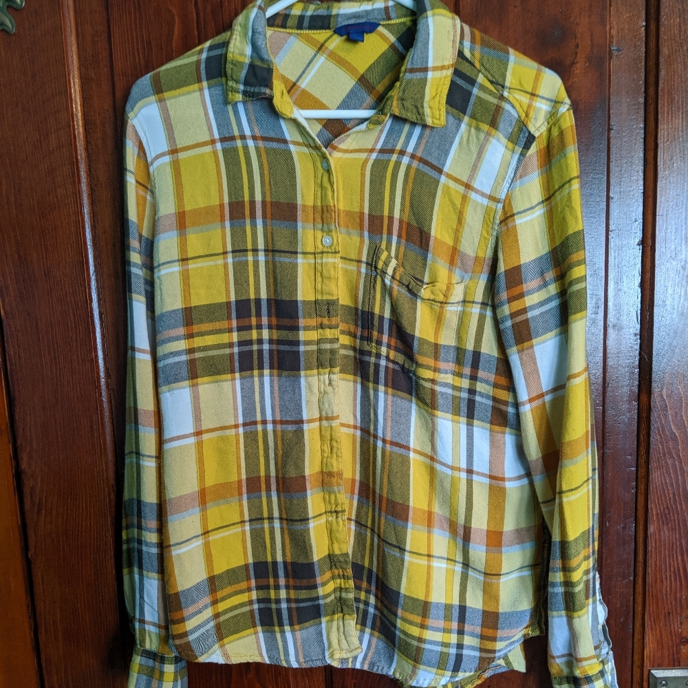 Aeropostale yellow flannel shirt